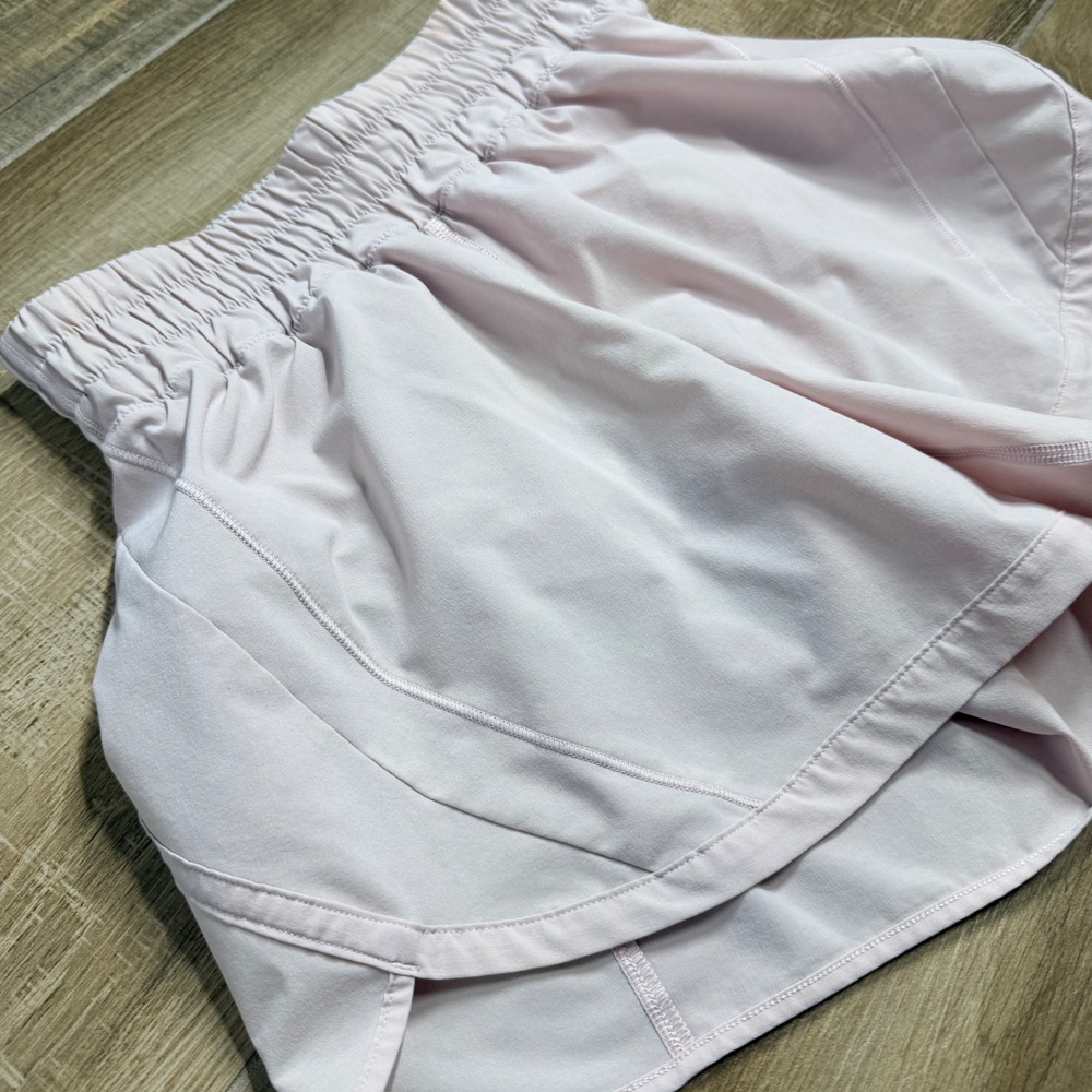 Lululemon Track That High-Rise Lined Short 5" Size 4 - Picture 4 of 13